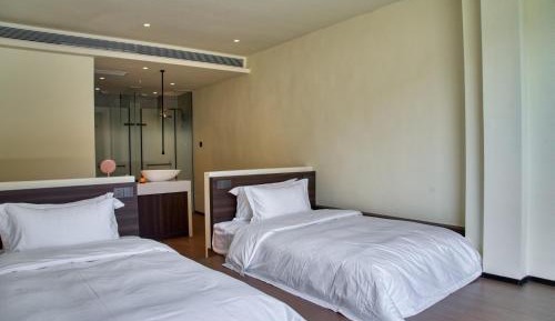 Tatami Twin Room