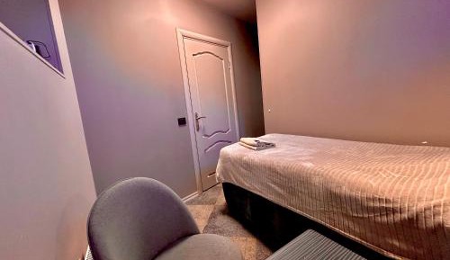 Small Single Room