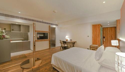 Studio Apartment