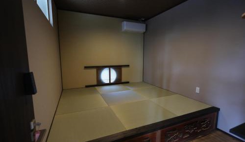 Twin Room with Shared Bathroom