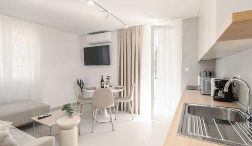 Two bedroom apartment with Balcony