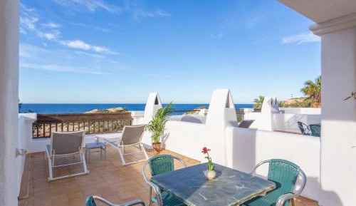 Superior Two-Bedroom Apartment with Sea View