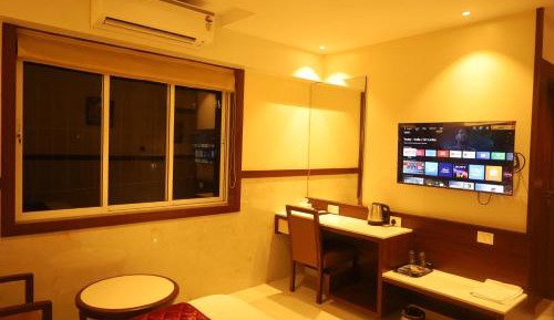 Deluxe King Room