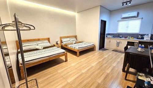 Deluxe Queen Room with Two Queen Beds
