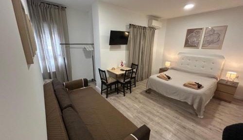 Quadruple Room with Shared Bathroom