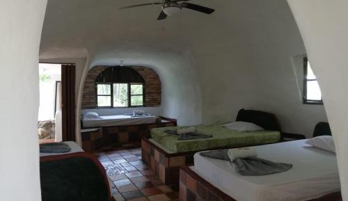 Room #1319580604