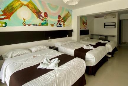 Triple Room with Pool View