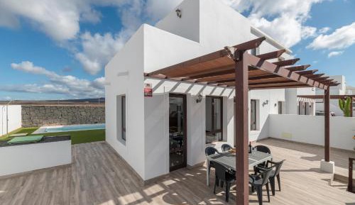 Villa with Sea View