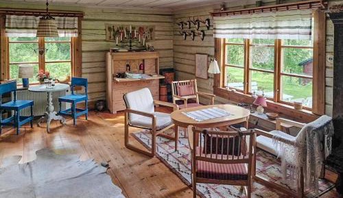 Six-Bedroom Holiday Home