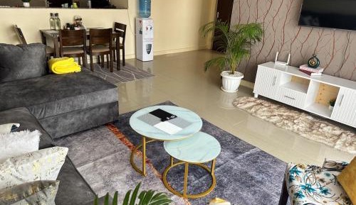 Three-Bedroom Apartment with Balcony