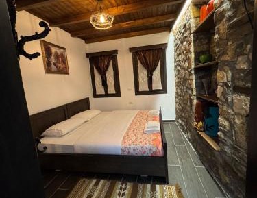 Deluxe Double or Twin Room with City View