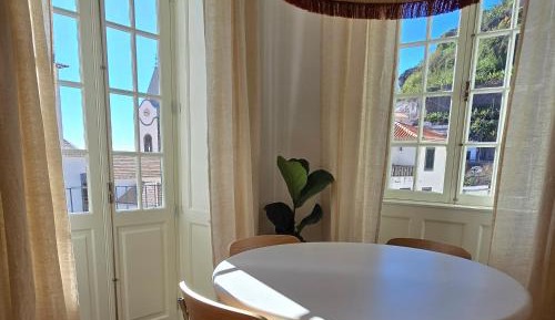 One-Bedroom Apartment with Balcony