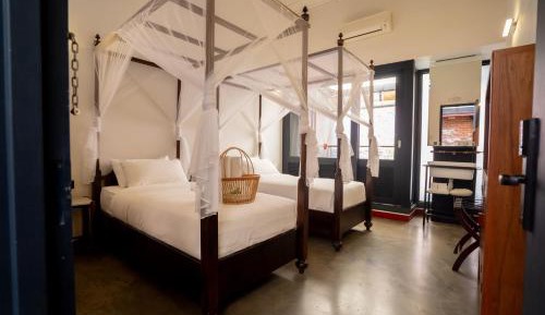 Twin Room with Balcony