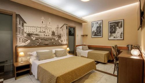 Quadruple Room with Balcony