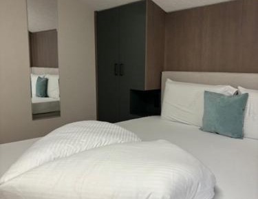 Deluxe Family Suite