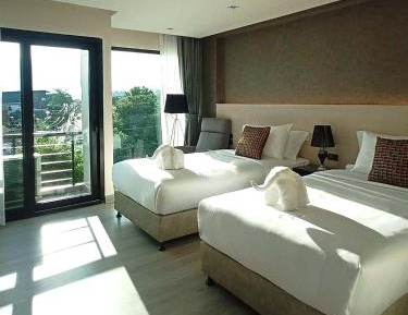 Deluxe Twin Room