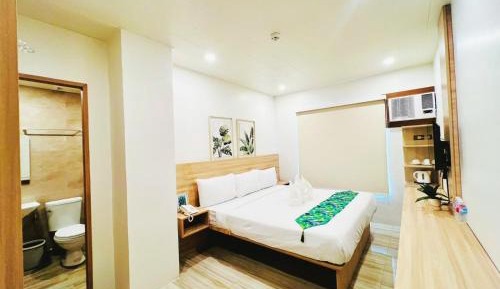 Deluxe King Room
