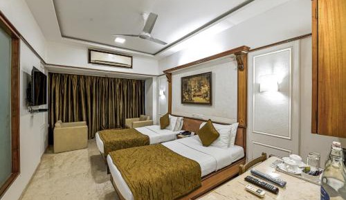 Deluxe Double or Twin Room