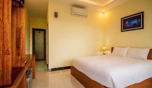 Deluxe Double Room with Balcony