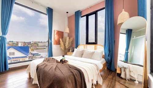 King Room with Mountain View
