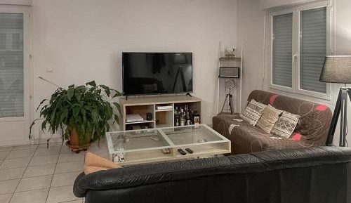 Three-Bedroom Holiday Home 