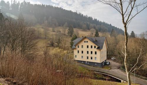 Superior One-Bedroom Apartment