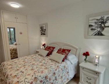 Double Room with Private External Bathroom