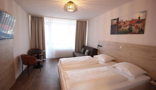 Large Double Room