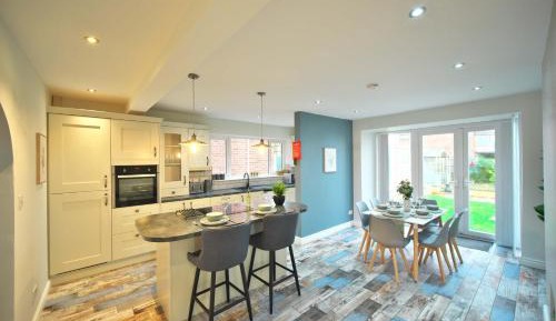 Three-Bedroom Apartment