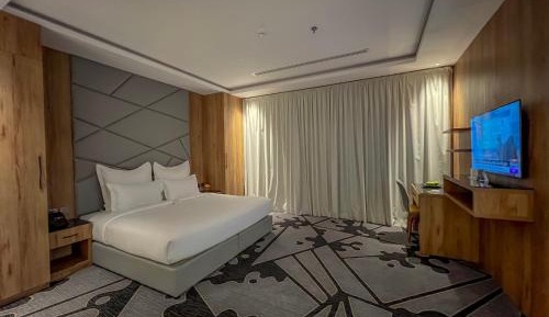 Queen Suite