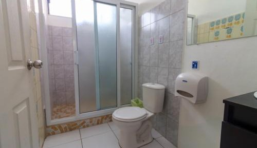 Deluxe Room (2 Adults + 1 Child)