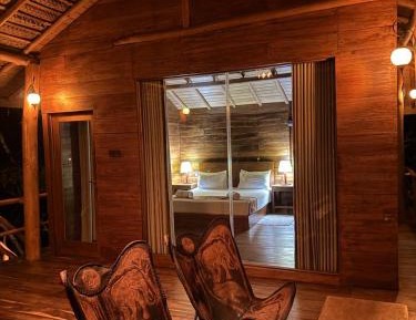 Double Room with Lake View