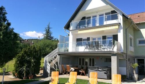 Four-Bedroom Holiday Home