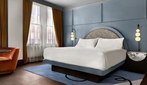 Deluxe King Room with Sofa Bed
