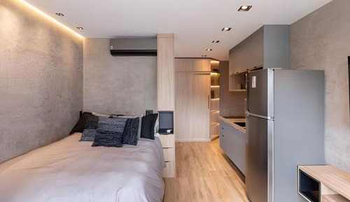 One-Bedroom Apartment