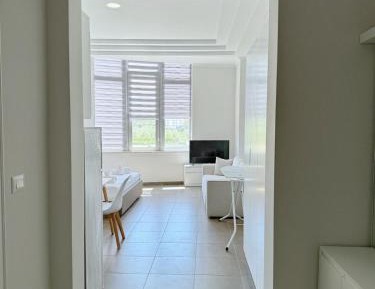 King Studio with Sofa Bed