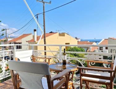 Two-Bedroom Apartment with Balcony and Sea View
