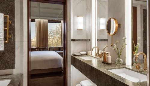 Mews Junior Suite