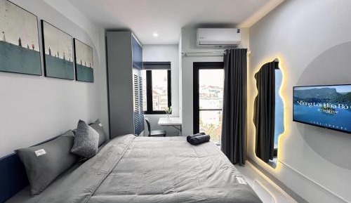 Studio Apartment with Balcony