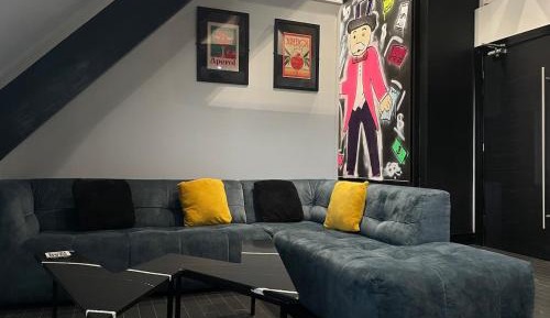 Four-Bedroom Apartment