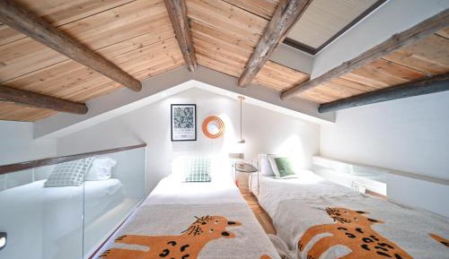 Quadruple Room with Private Bathroom