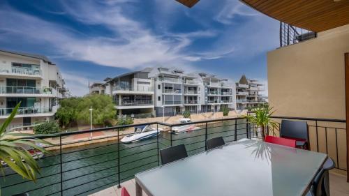 Five-Bedroom Apartment