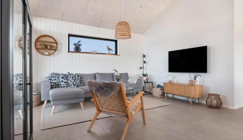 Three-Bedroom Holiday Home 