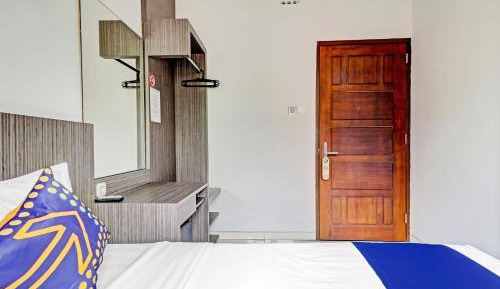 Economy Single Room