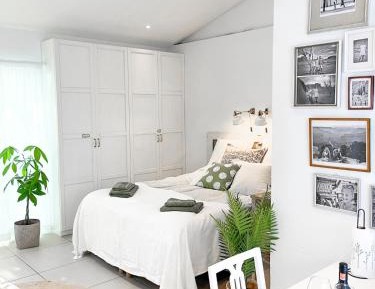 One-Bedroom House