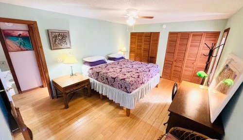 526 Treasure Boat Way, Siesta Key, FL (Turquoise Haven) W/Pool