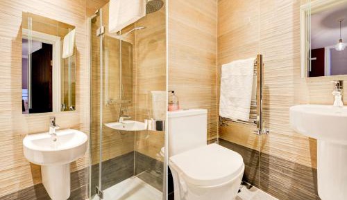 Triple Room with Private Bathroom