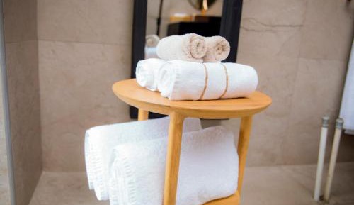 Single Room with Lake View