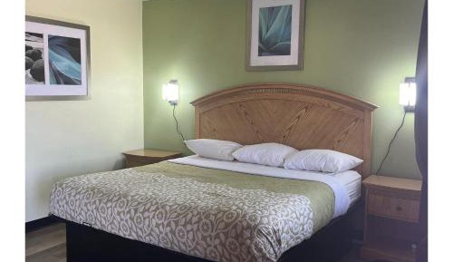 King Bed Non-Smoking