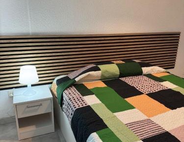 Single Room with Shared Bathroom